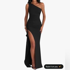 Chic One-Shoulder Black Evening Gown